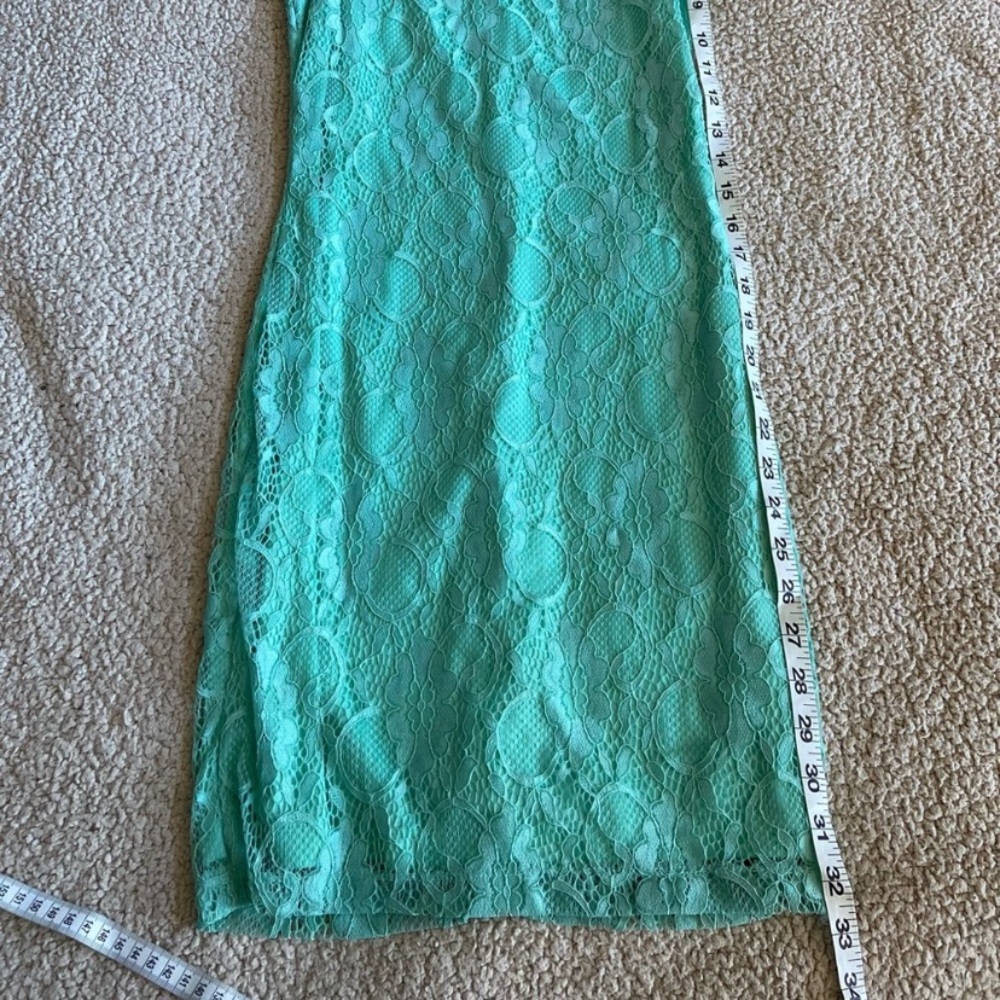 🌸 UK2LA 🌸 lace bodycon dress - Picture 5 of 5